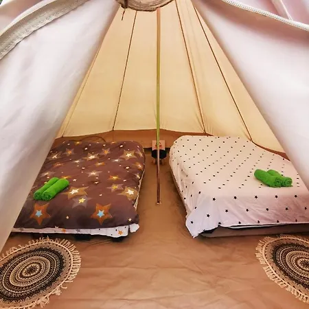 Luna Rock Glamping Brezoi - Blue Scai Exterior photo